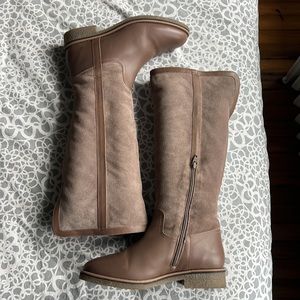 Charles David Yarn lined tan winter boot